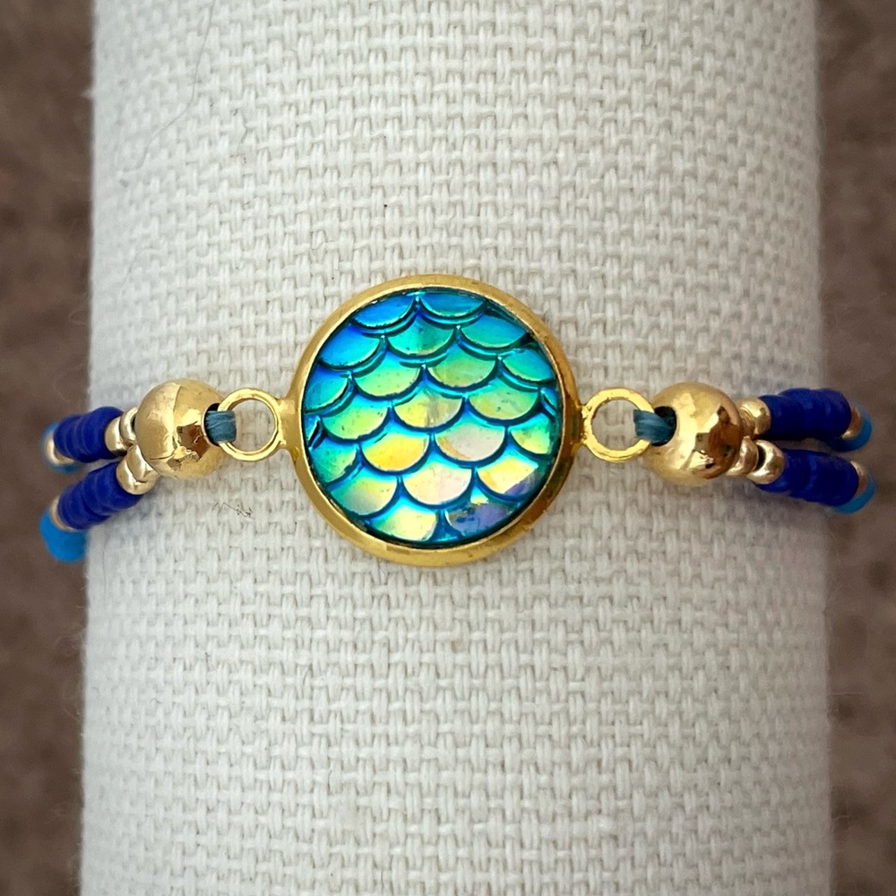 Mermaid Tail Bracelet: Seed Bead Macrame Anklet, Adjustable Cord - Picture 6 of 6
